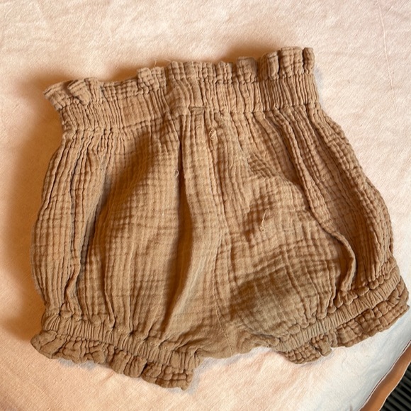Wild Wawa Everyday Shorts 2/3T apricot - Picture 2 of 5